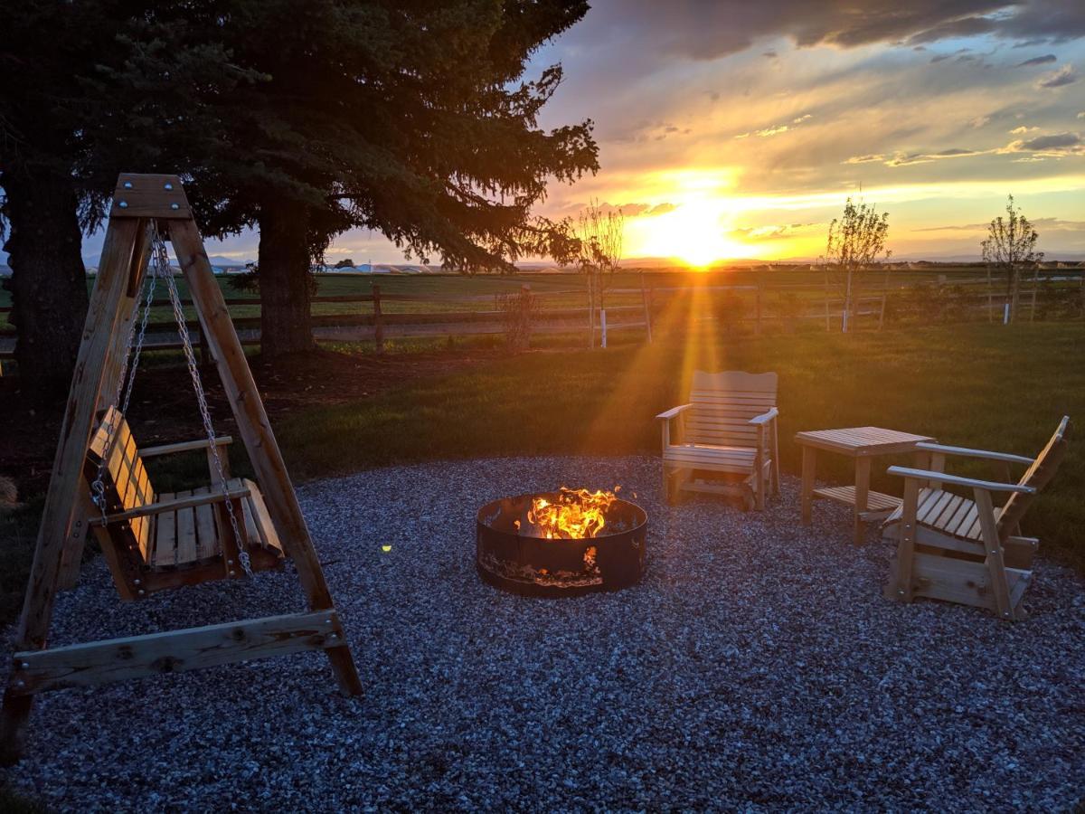 Villa Epic Sunsets In Bozeman - Wonderful View Extérieur photo