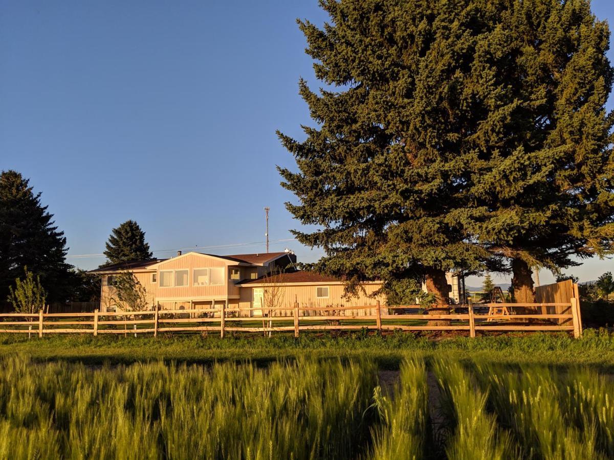 Villa Epic Sunsets In Bozeman - Wonderful View Extérieur photo